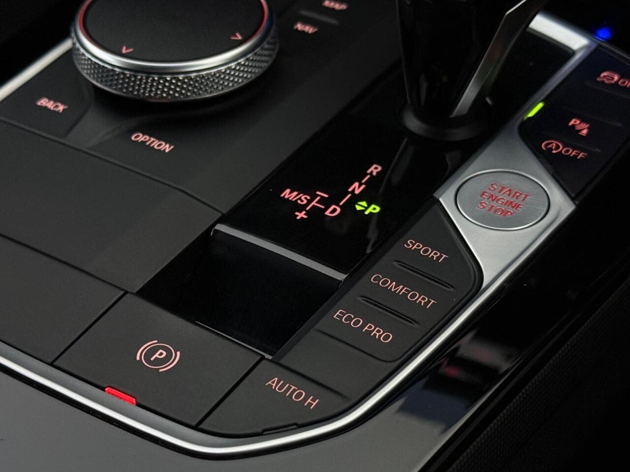 BMW 1 Series thumbnail Misc Controls