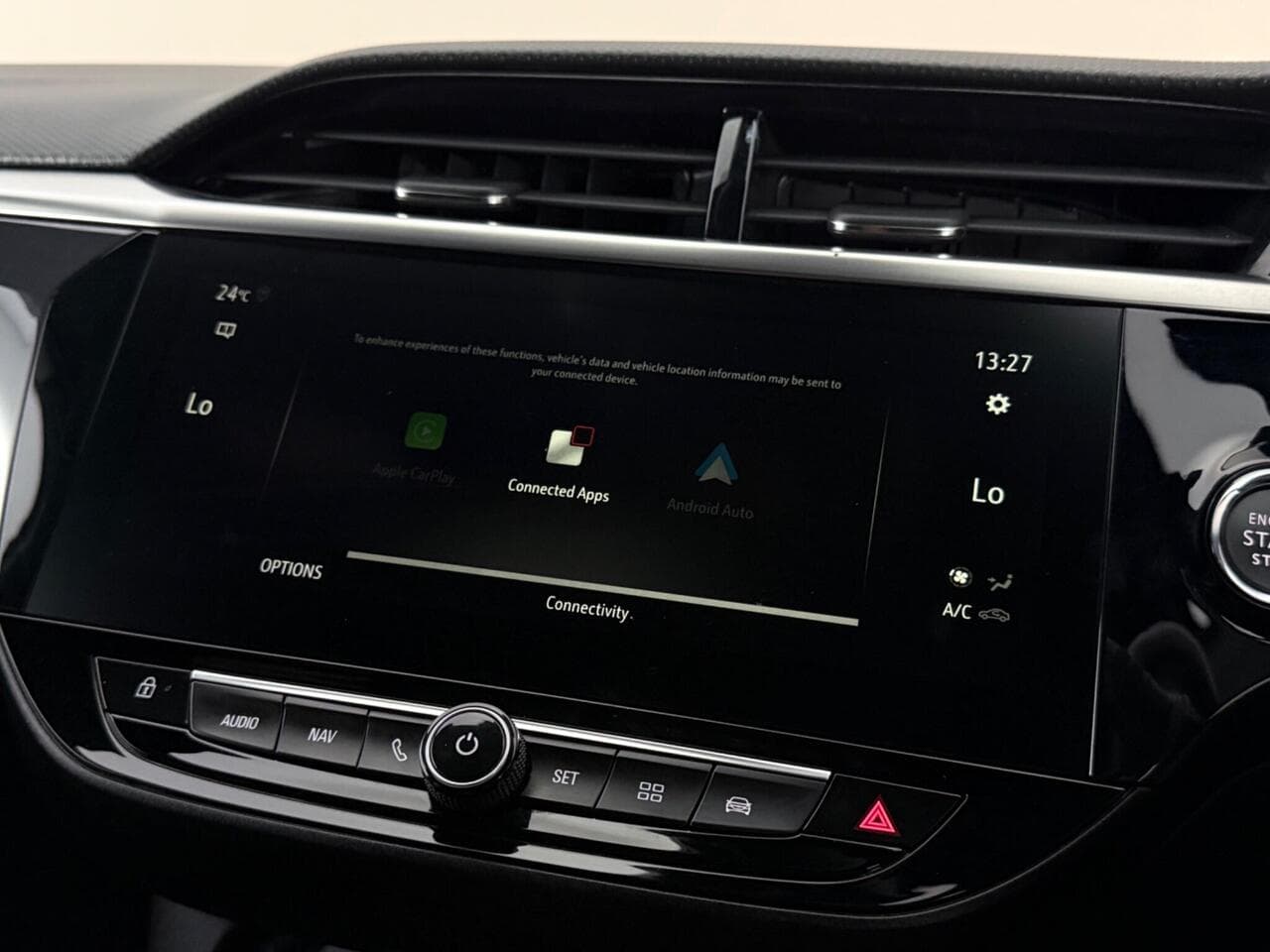 Vauxhall Corsa thumbnail Infotainment System