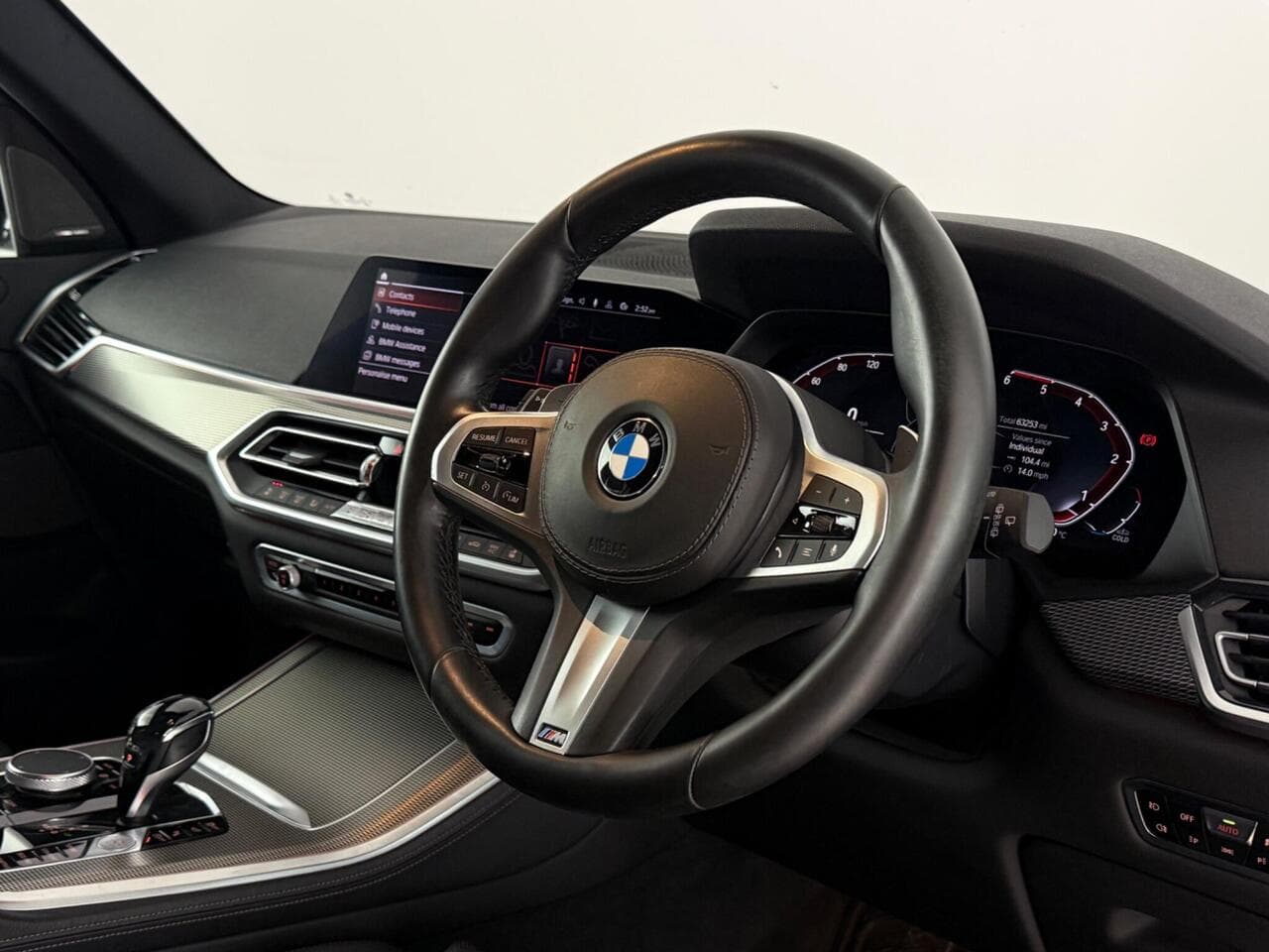 BMW X5 thumbnail Steering Wheel