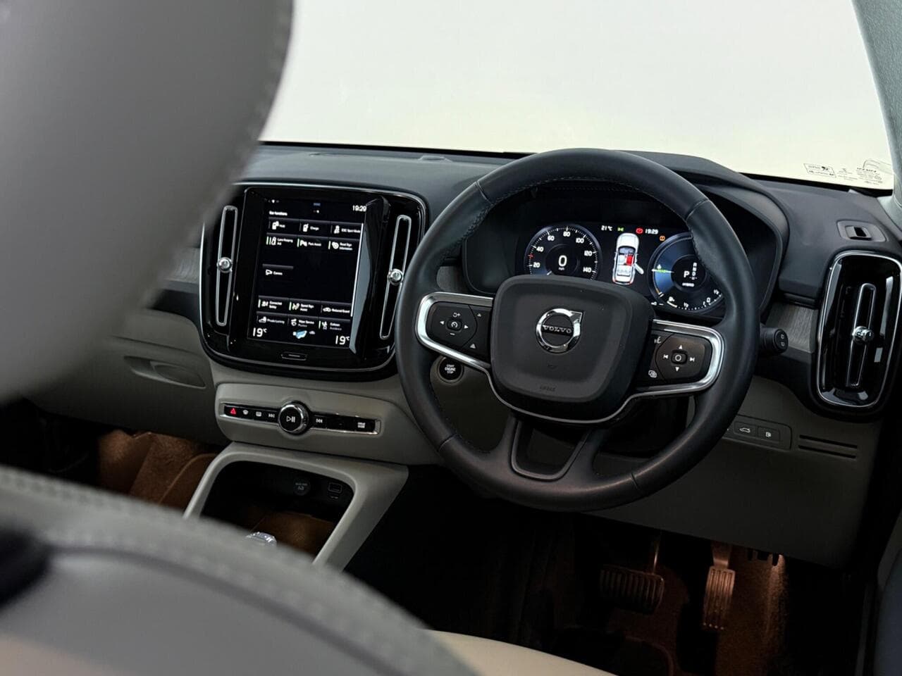 Volvo XC40 thumbnail Interior Front