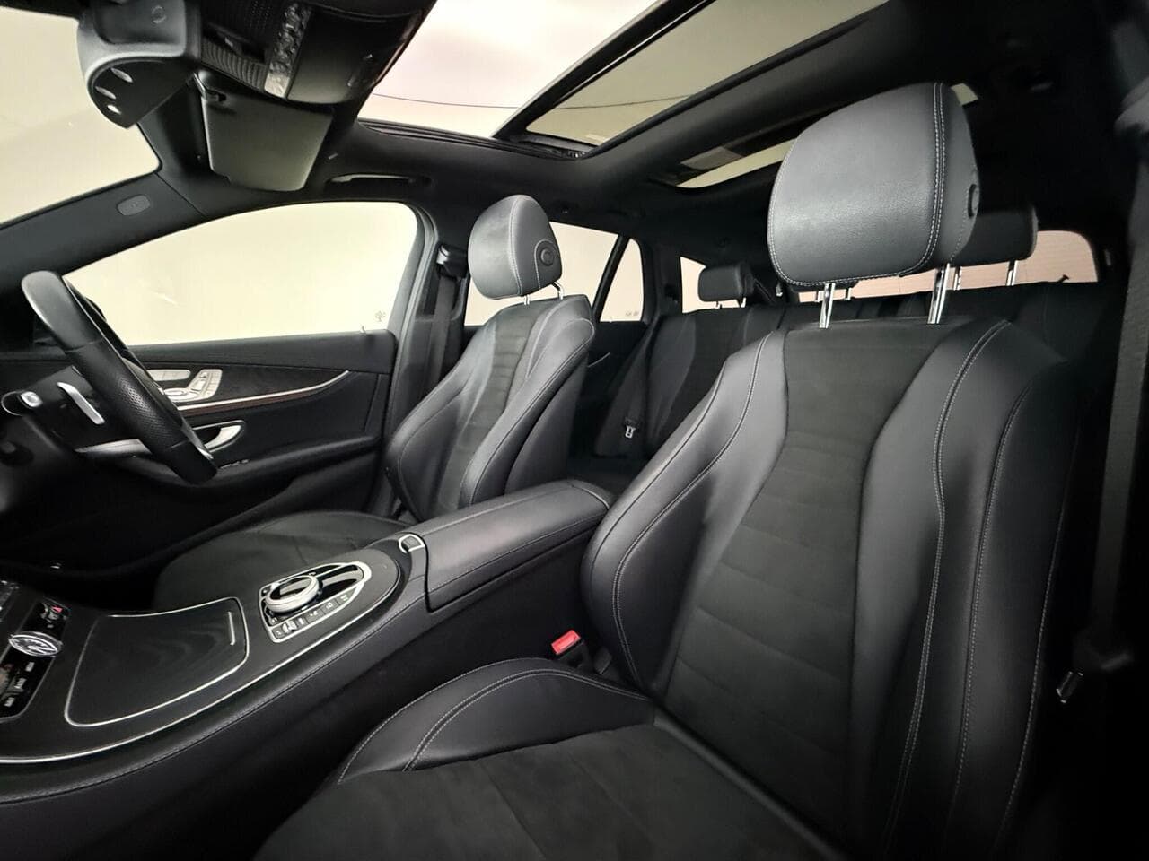 Mercedes-Benz E Class thumbnail Seat Front Passenger