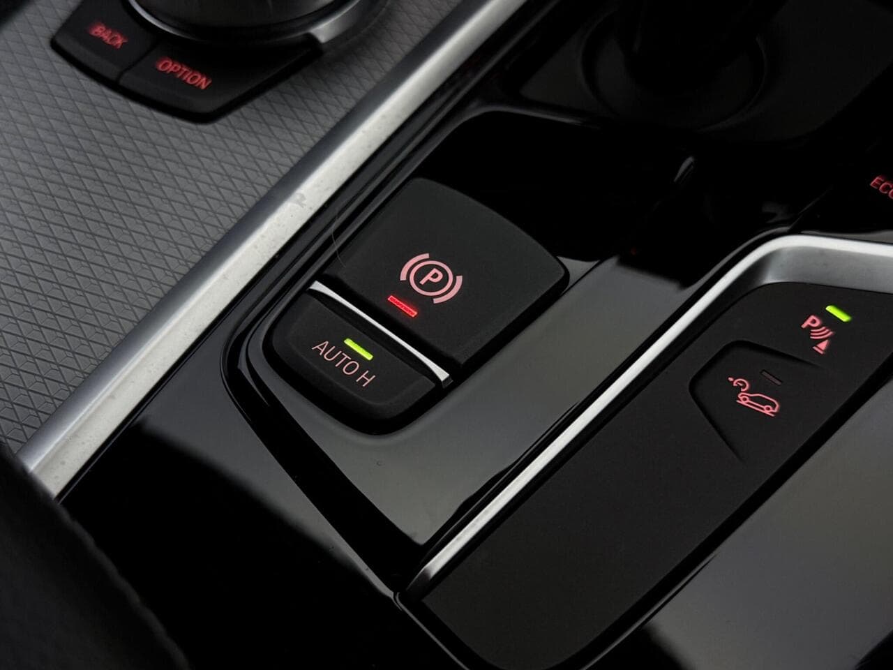 BMW X3 thumbnail Misc Controls