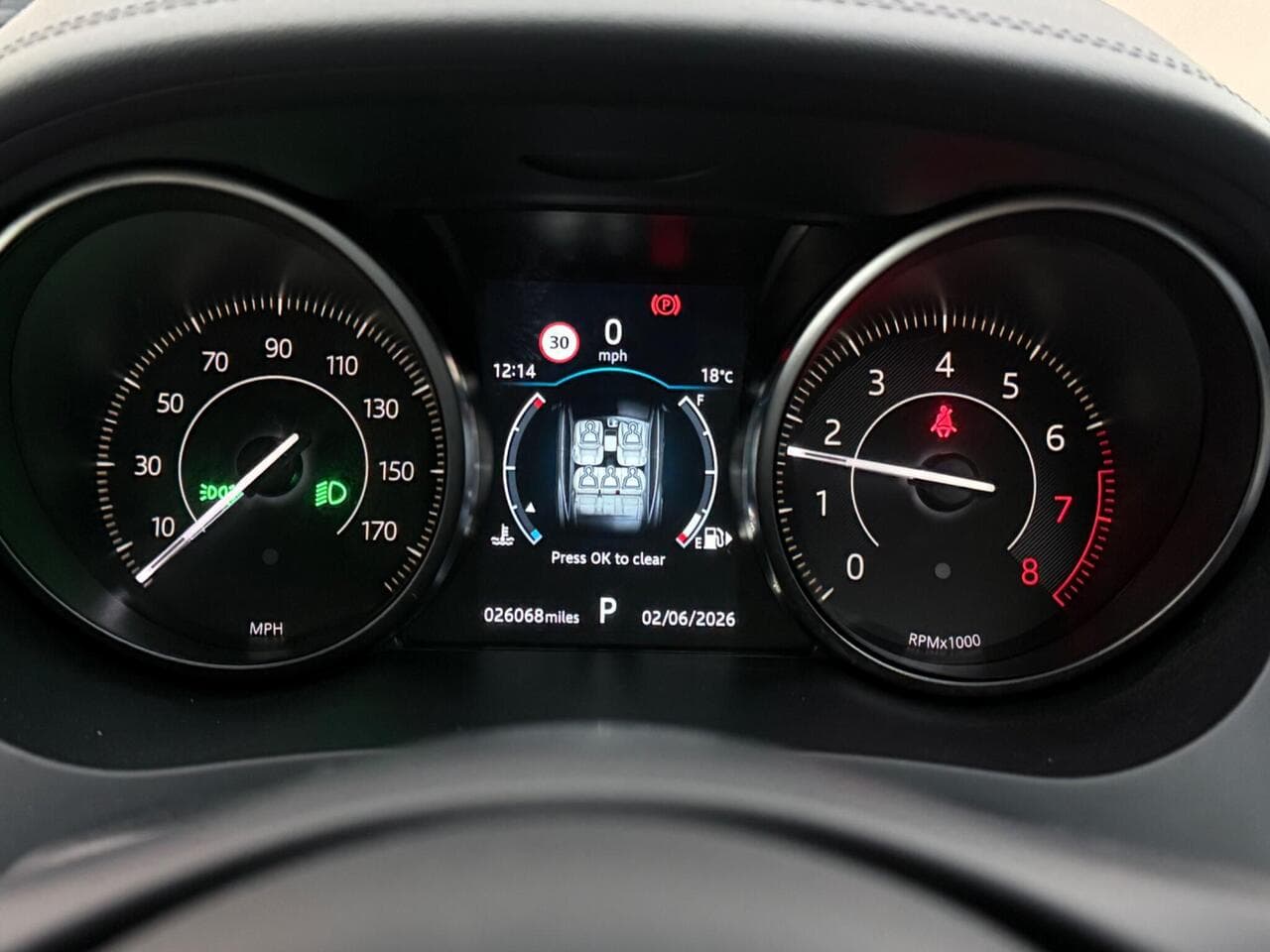 Jaguar E-PACE thumbnail Driver Instruments