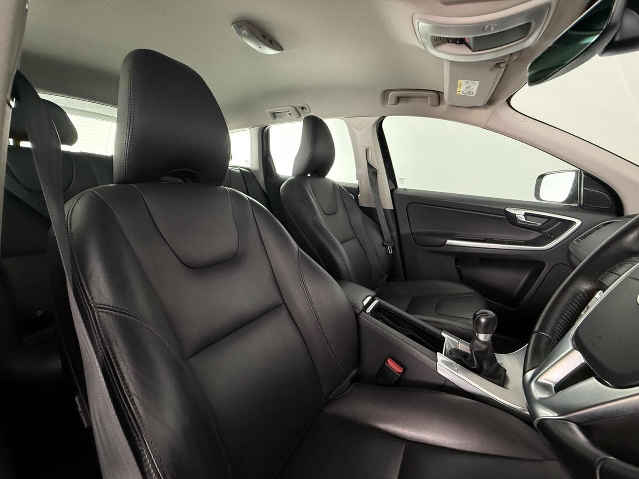 Volvo XC60 thumbnail Seat Driver