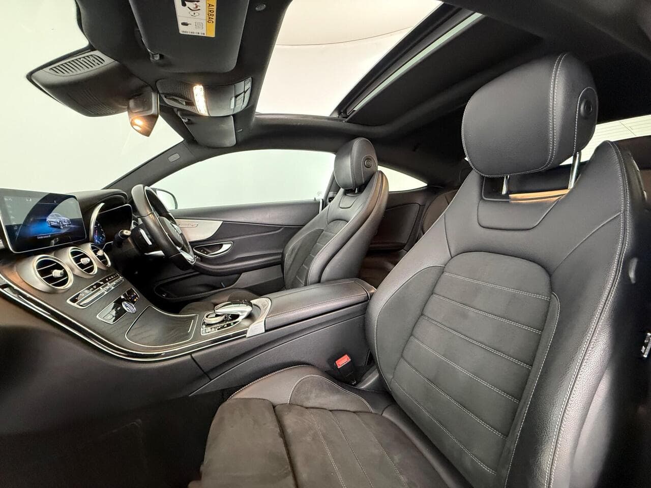 Mercedes-Benz C Class thumbnail Seat Front Passenger