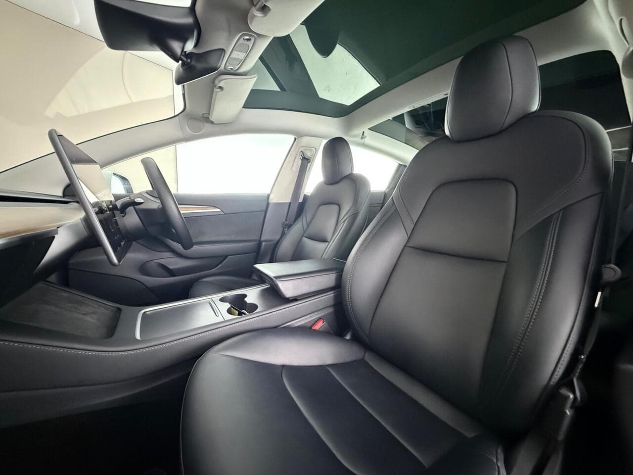 Tesla Model 3 thumbnail Seat Front Passenger