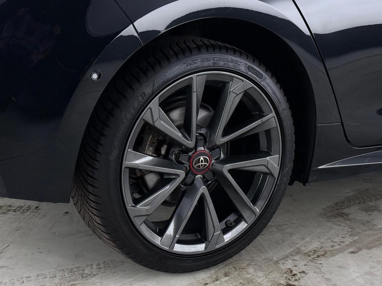 Toyota Corolla thumbnail Wheel