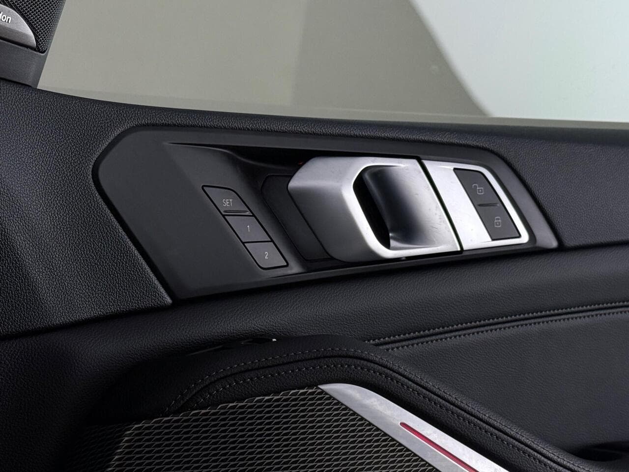 BMW X5 thumbnail Misc Controls