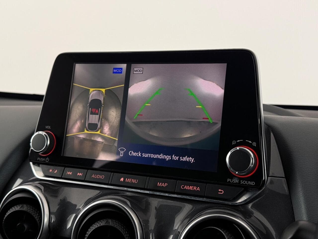 Nissan Juke thumbnail Infotainment System