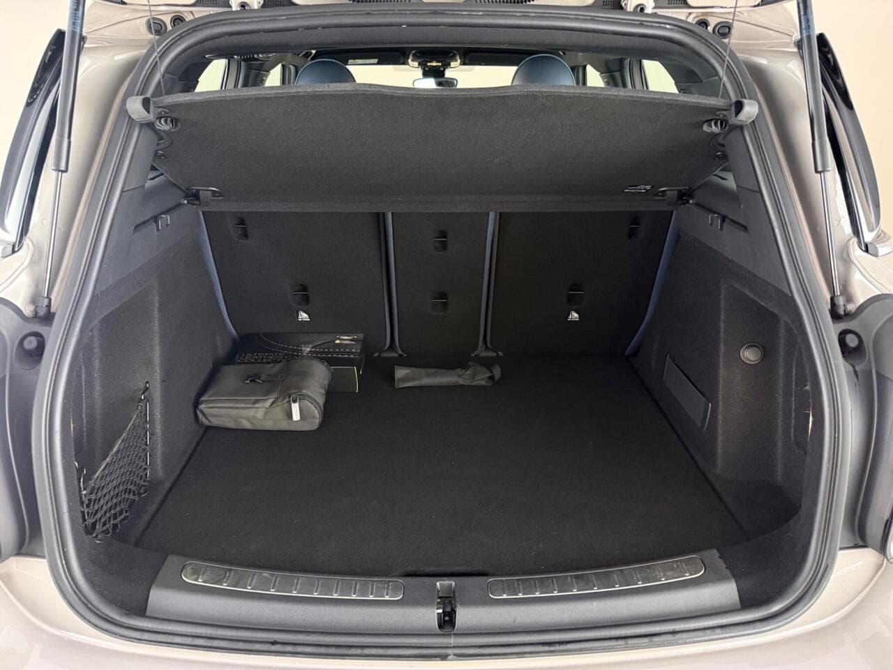 MINI Countryman thumbnail Boot