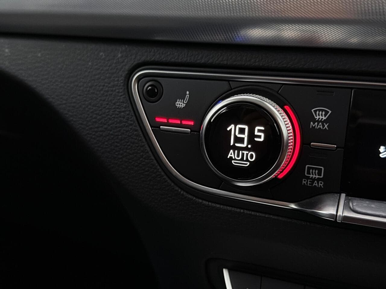 Audi Q5 thumbnail Misc Controls