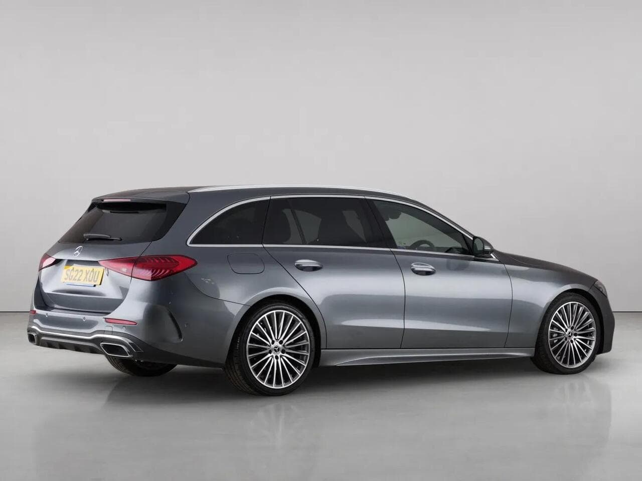 Mercedes-Benz C Class thumbnail Rear Right
