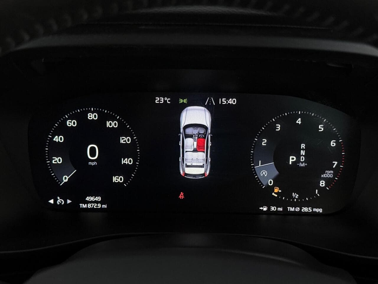 Volvo XC40 thumbnail Driver Instruments