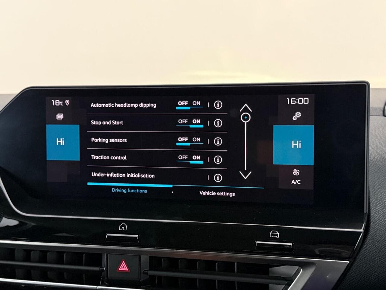 Citroen C4 thumbnail Infotainment System