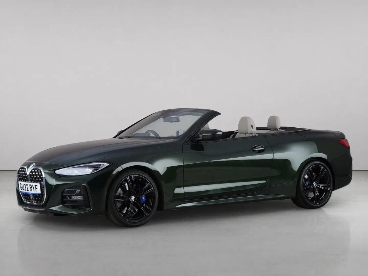 BMW 4 Series thumbnail Front Left