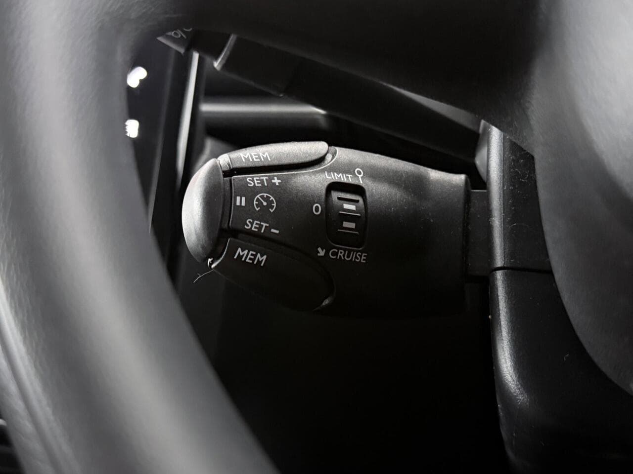Citroen C3 thumbnail Misc Controls