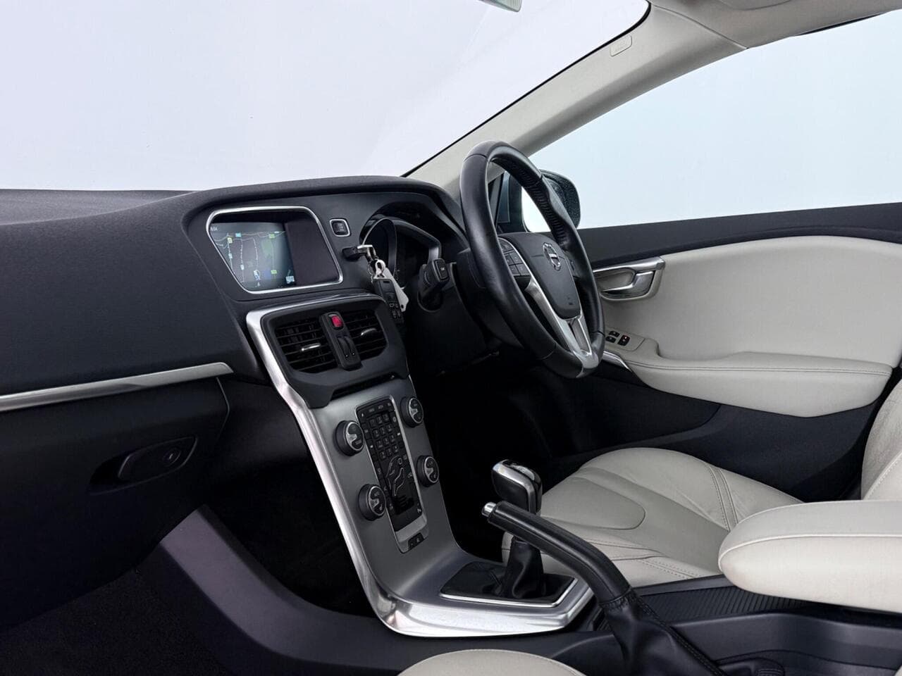 Volvo V40 thumbnail Interior Front