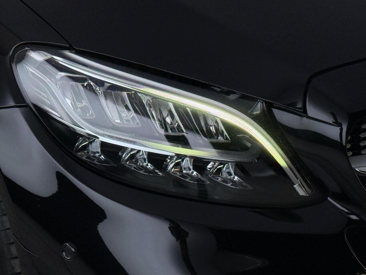 Mercedes-Benz C Class thumbnail Inconclusive