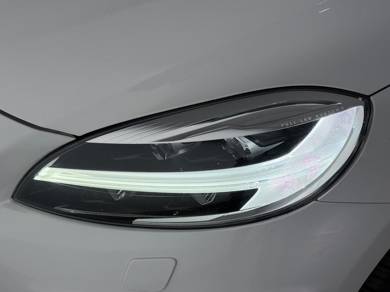 Volvo V40 thumbnail Inconclusive