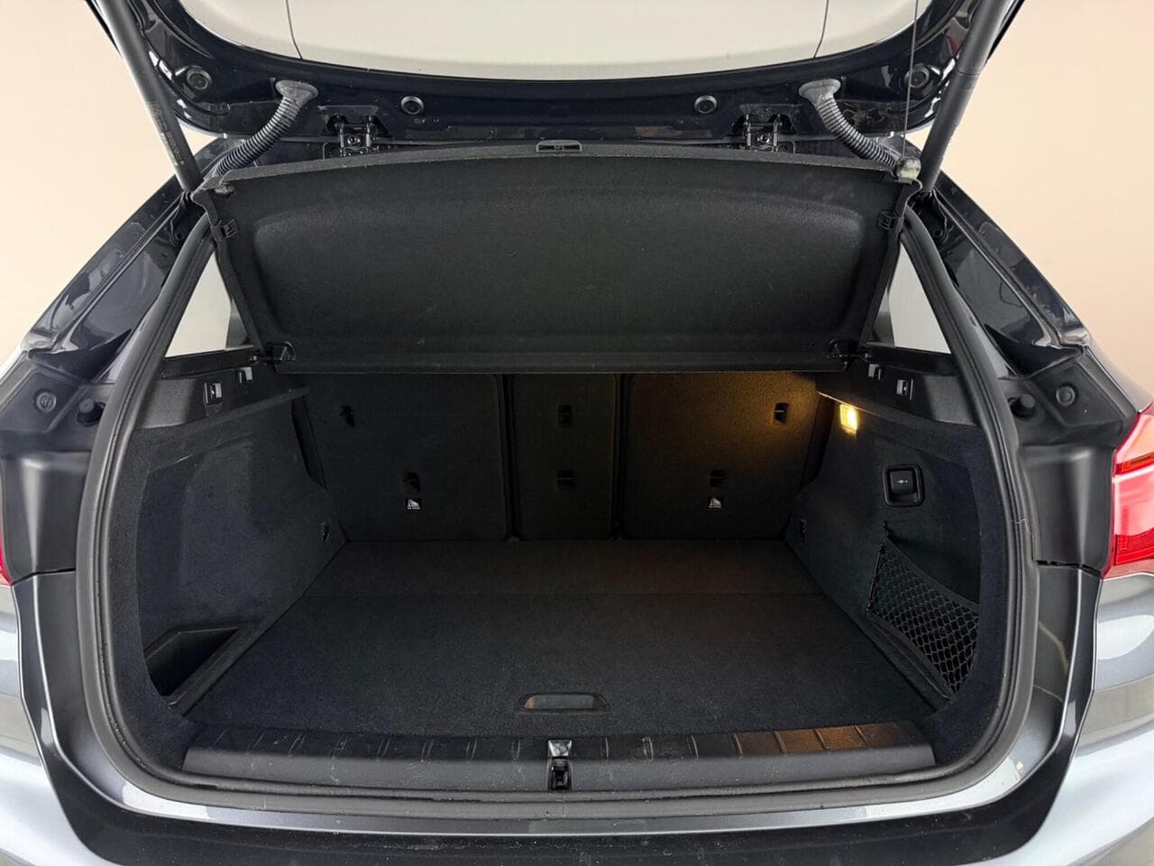 BMW X1 thumbnail Boot