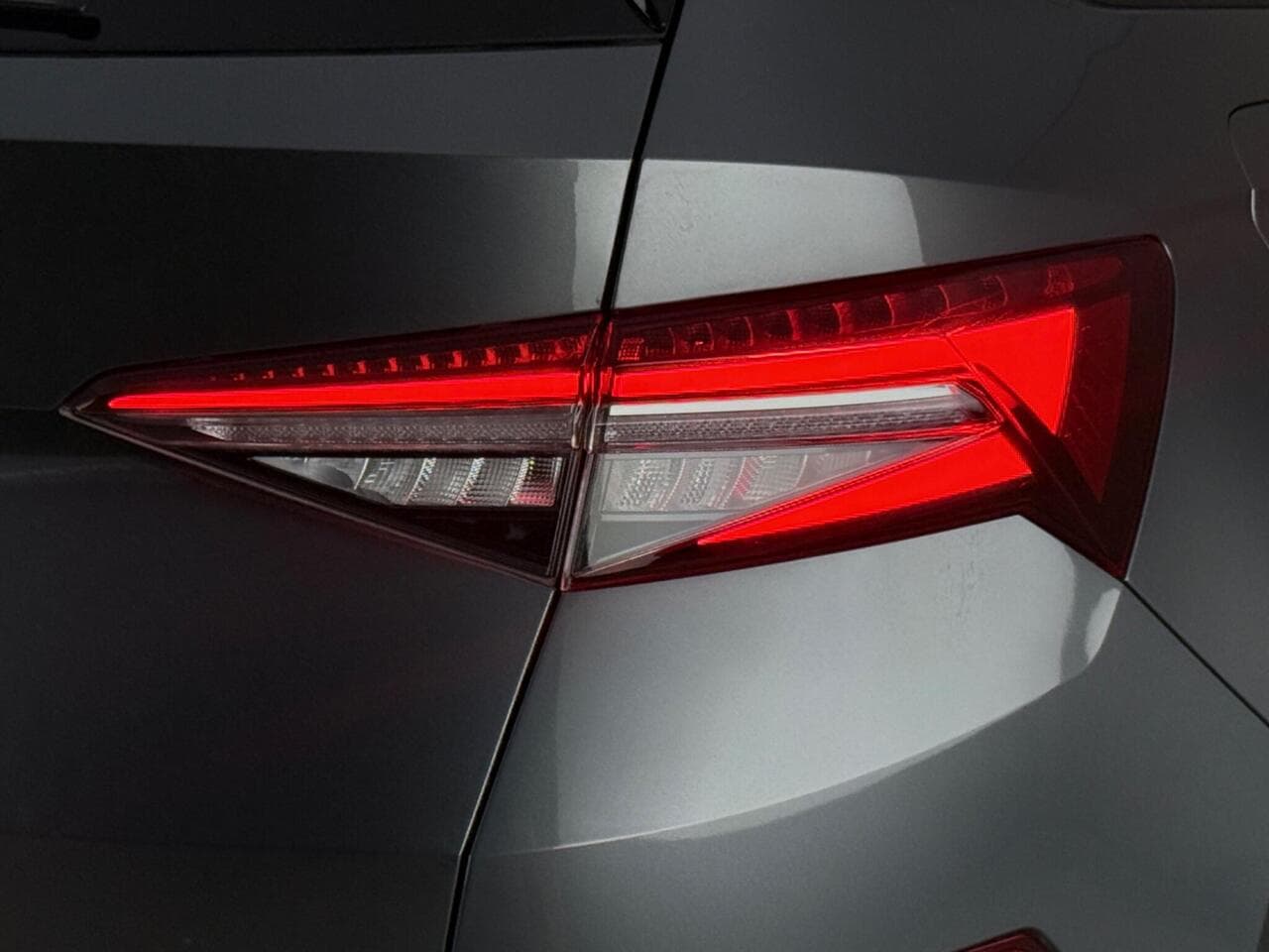 Skoda Kodiaq thumbnail Lights Rear