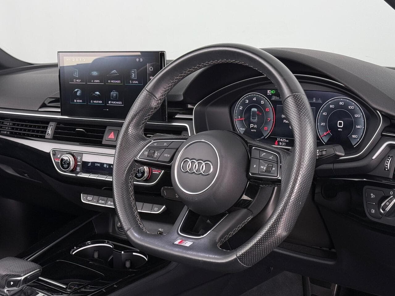 Audi A5 Cabriolet thumbnail Steering Wheel