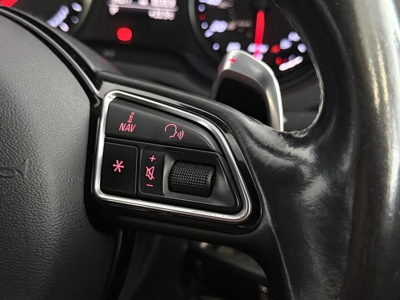 Audi RS3 thumbnail Misc Controls