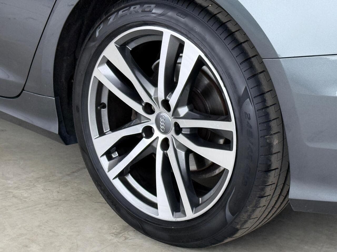 Audi A6 Avant thumbnail Wheel