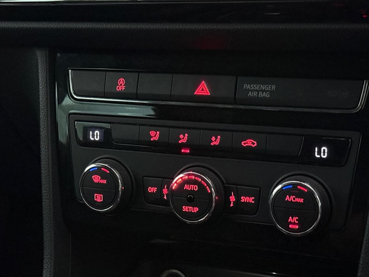 SEAT Ateca thumbnail Misc Controls