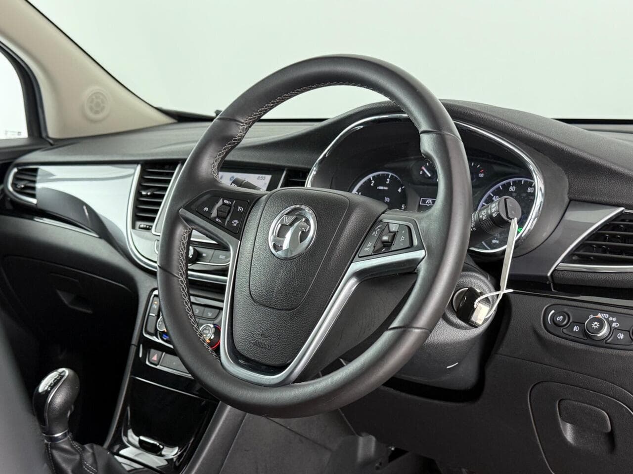 Vauxhall Mokka X thumbnail Steering Wheel