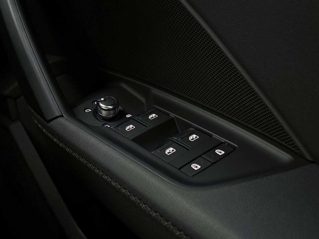Audi A3 thumbnail Misc Controls