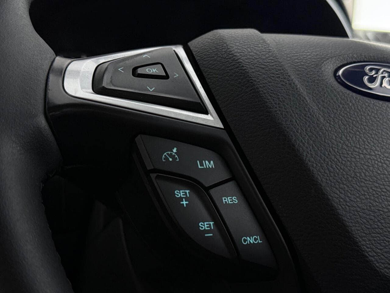 Ford S-Max thumbnail Misc Controls