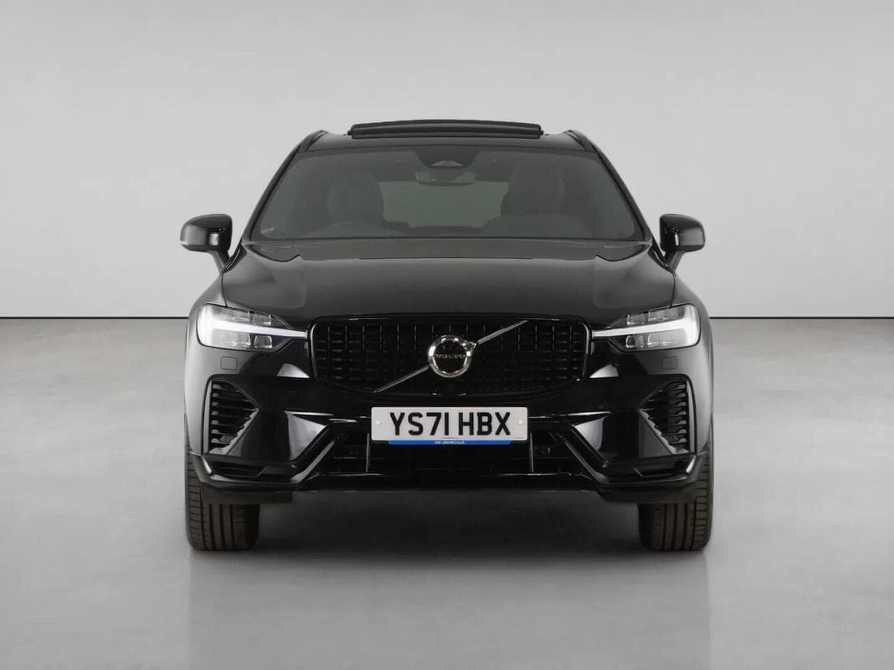 Volvo XC60 thumbnail Front