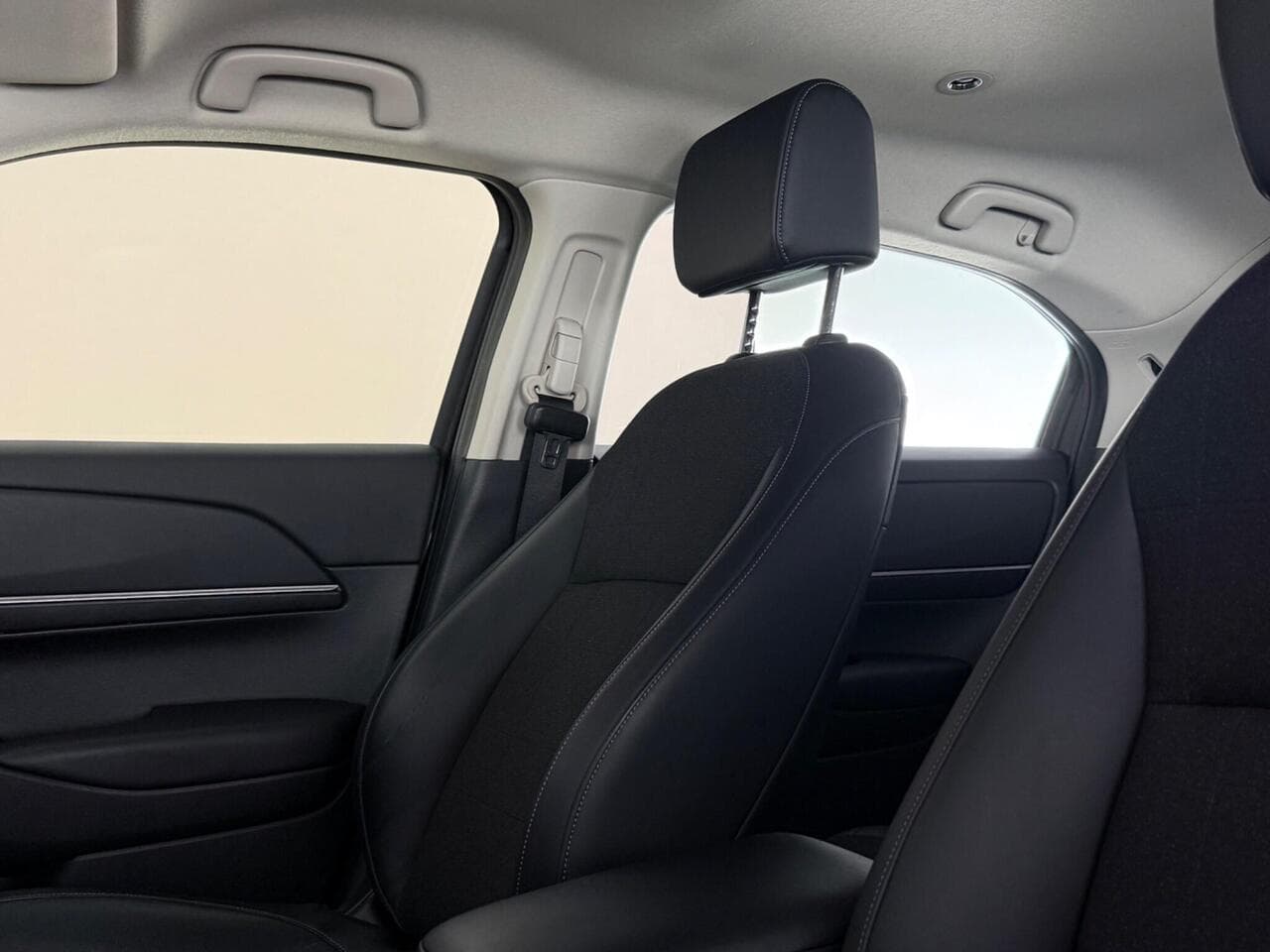 Honda HR-V thumbnail Seat Front Passenger