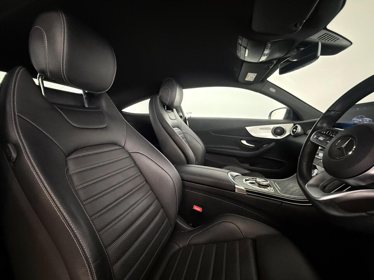 Mercedes-Benz C Class thumbnail Seat Driver