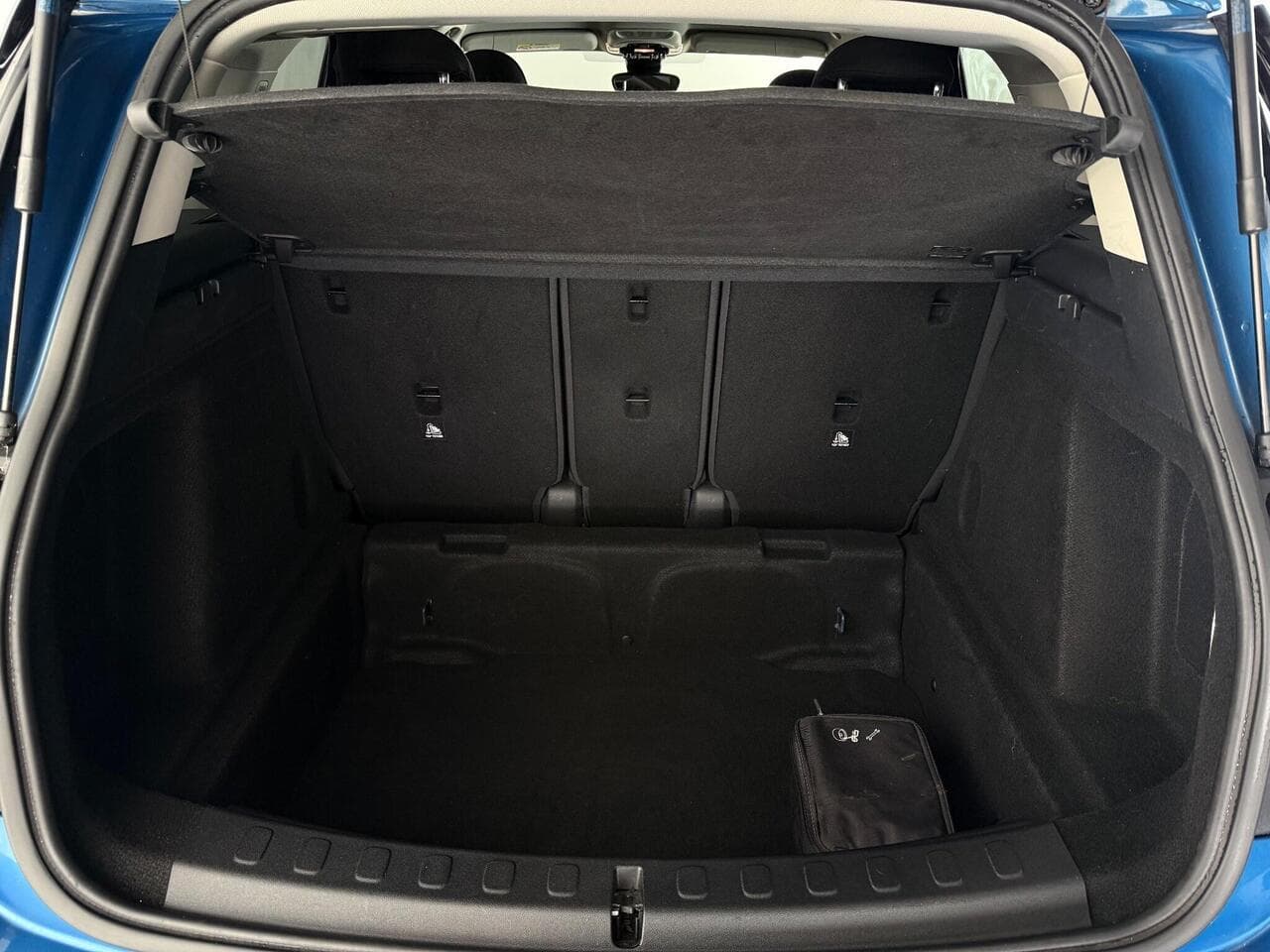 MINI Countryman thumbnail Boot