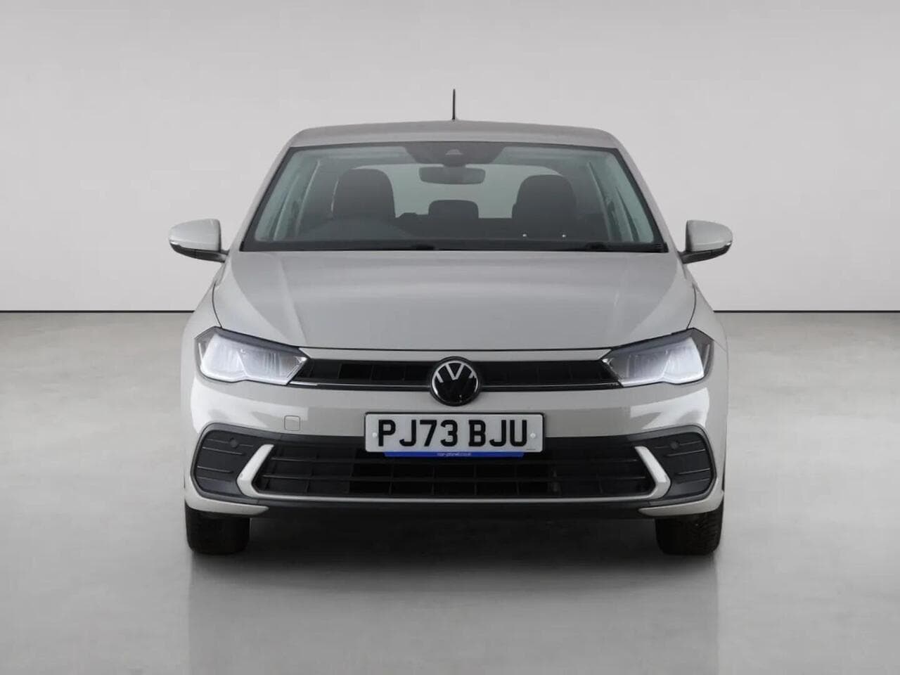 Volkswagen Polo thumbnail Front