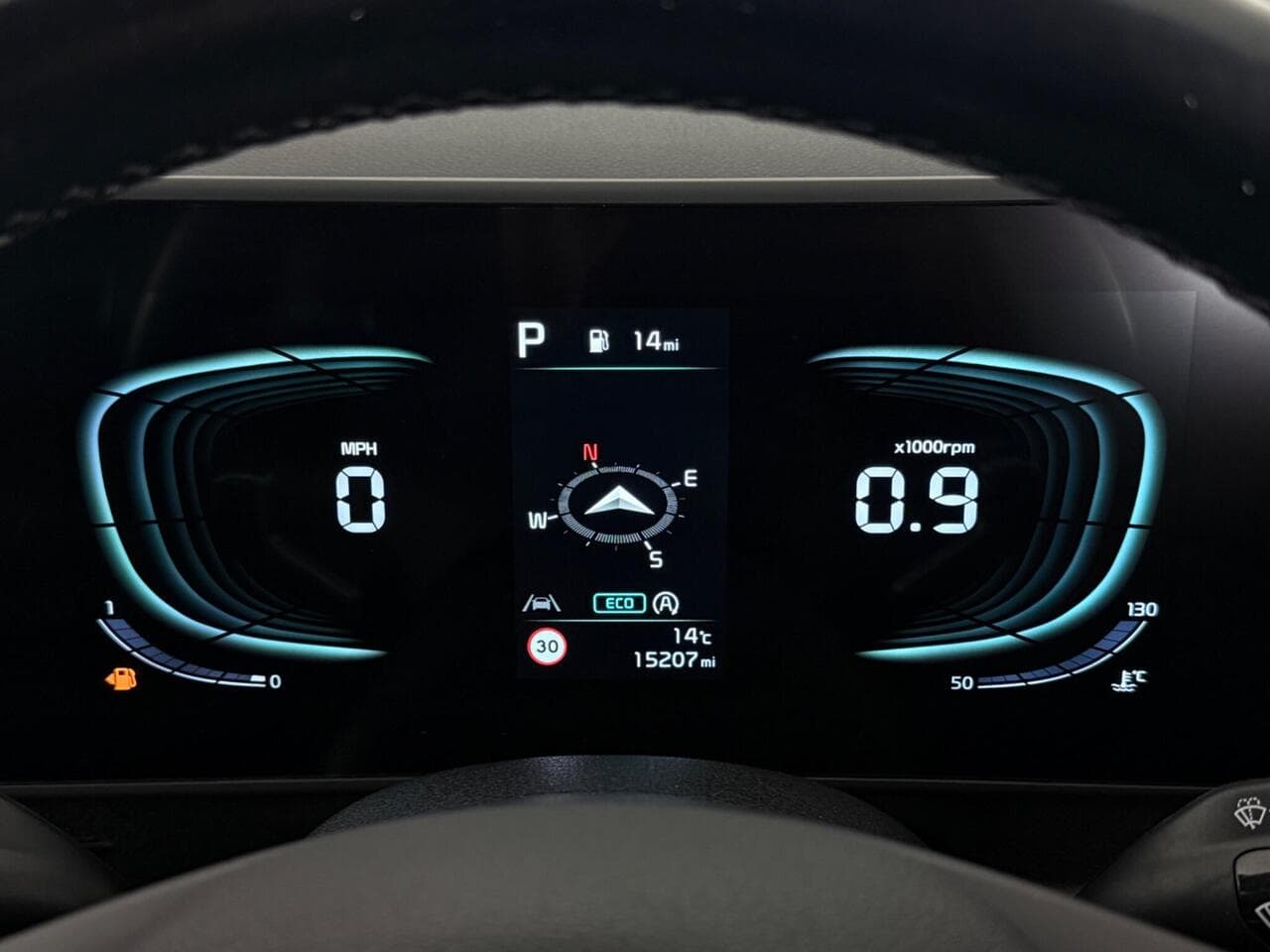 Kia Sportage thumbnail Driver Instruments