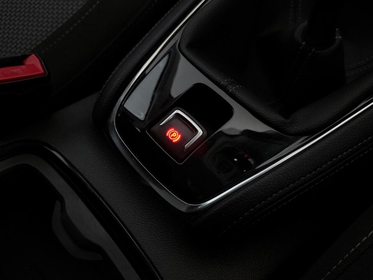 Vauxhall Grandland X thumbnail Misc Controls