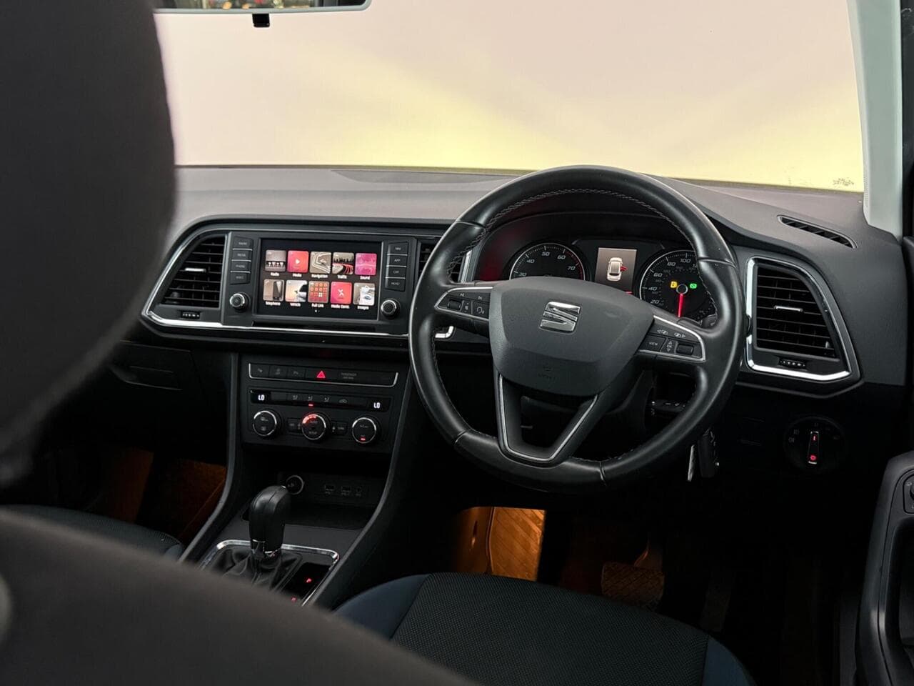 SEAT Ateca thumbnail Interior Front
