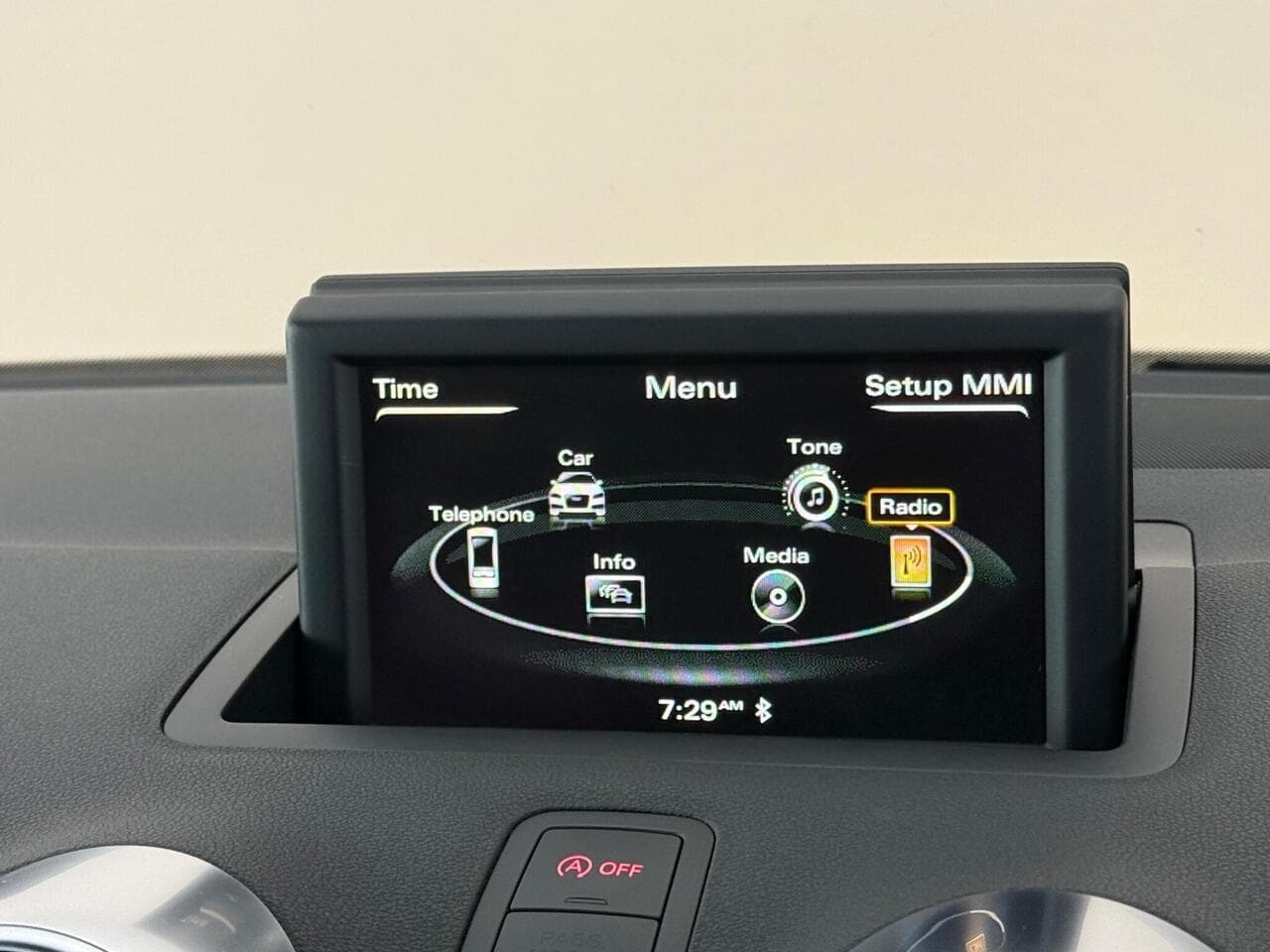 Audi A1 thumbnail Infotainment System