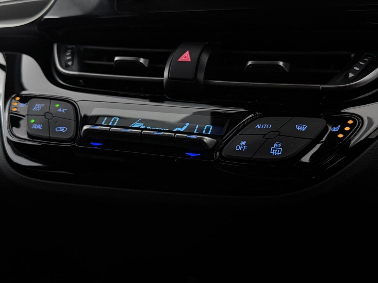 Toyota C-HR thumbnail Misc Controls
