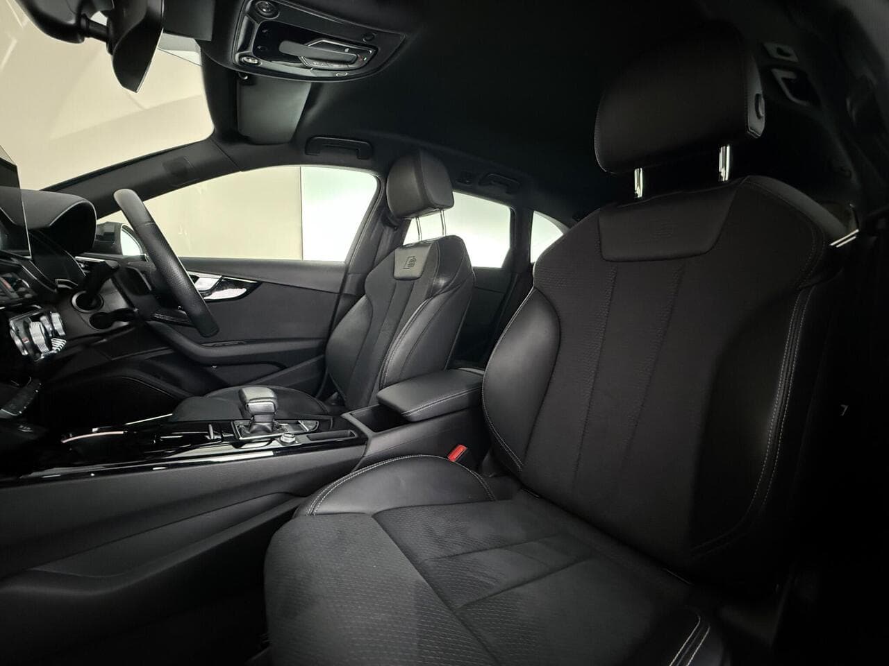 Audi A4 Avant thumbnail Seat Front Passenger