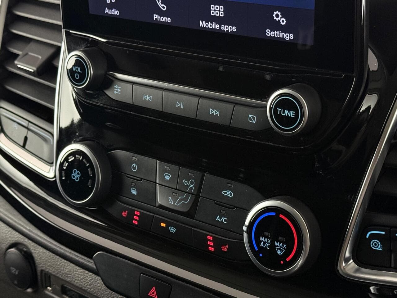 Ford Transit Custom thumbnail Infotainment System