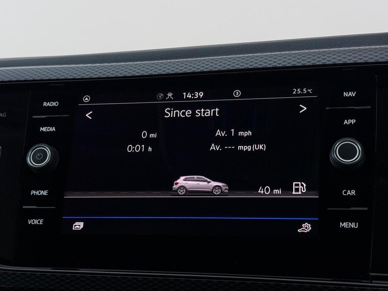 Volkswagen Polo thumbnail Infotainment System