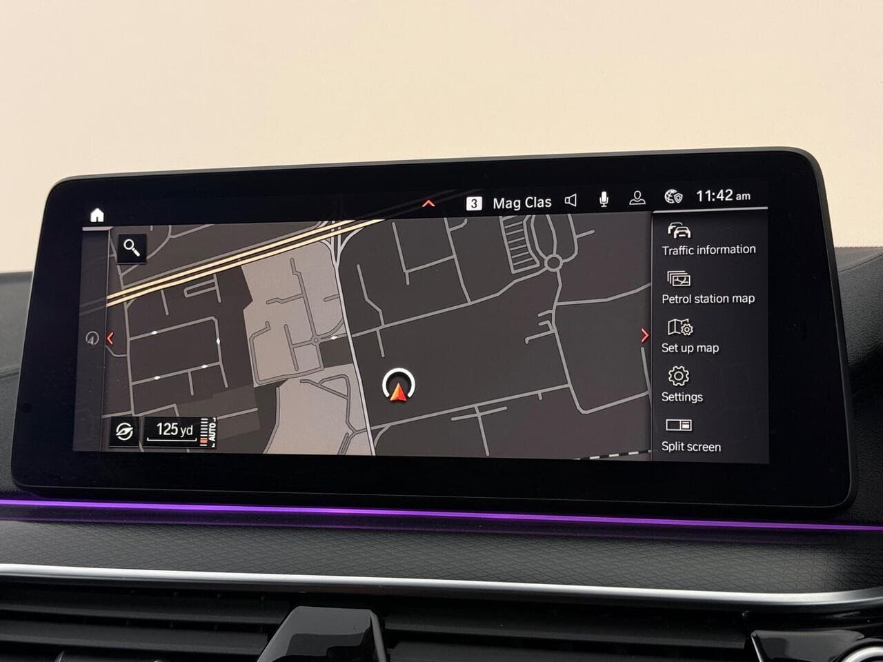 BMW 5 Series thumbnail Infotainment System