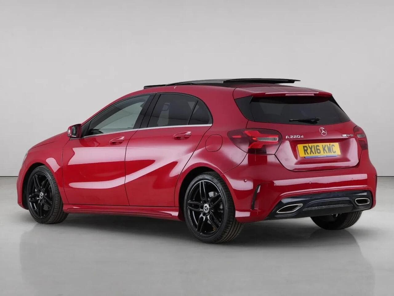 Mercedes-Benz A Class thumbnail Rear Left