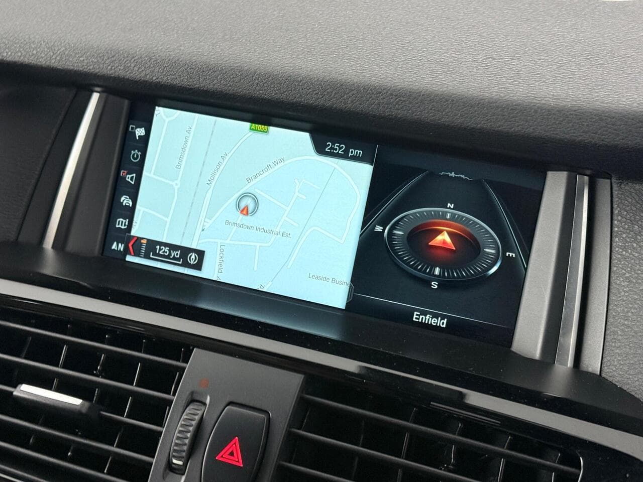 BMW X4 thumbnail Infotainment System