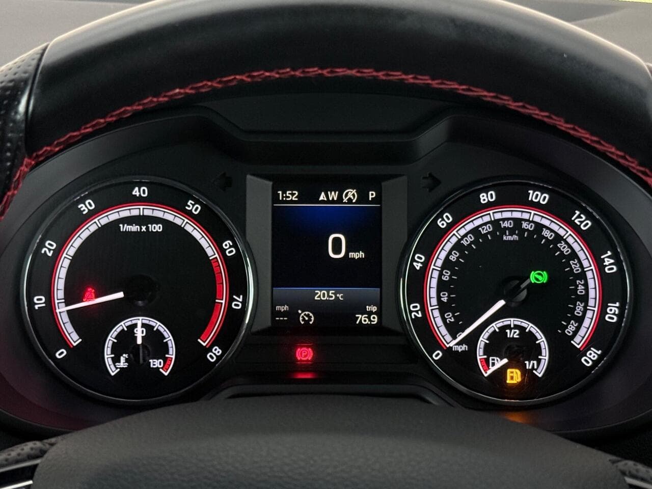 Skoda Octavia thumbnail Driver Instruments