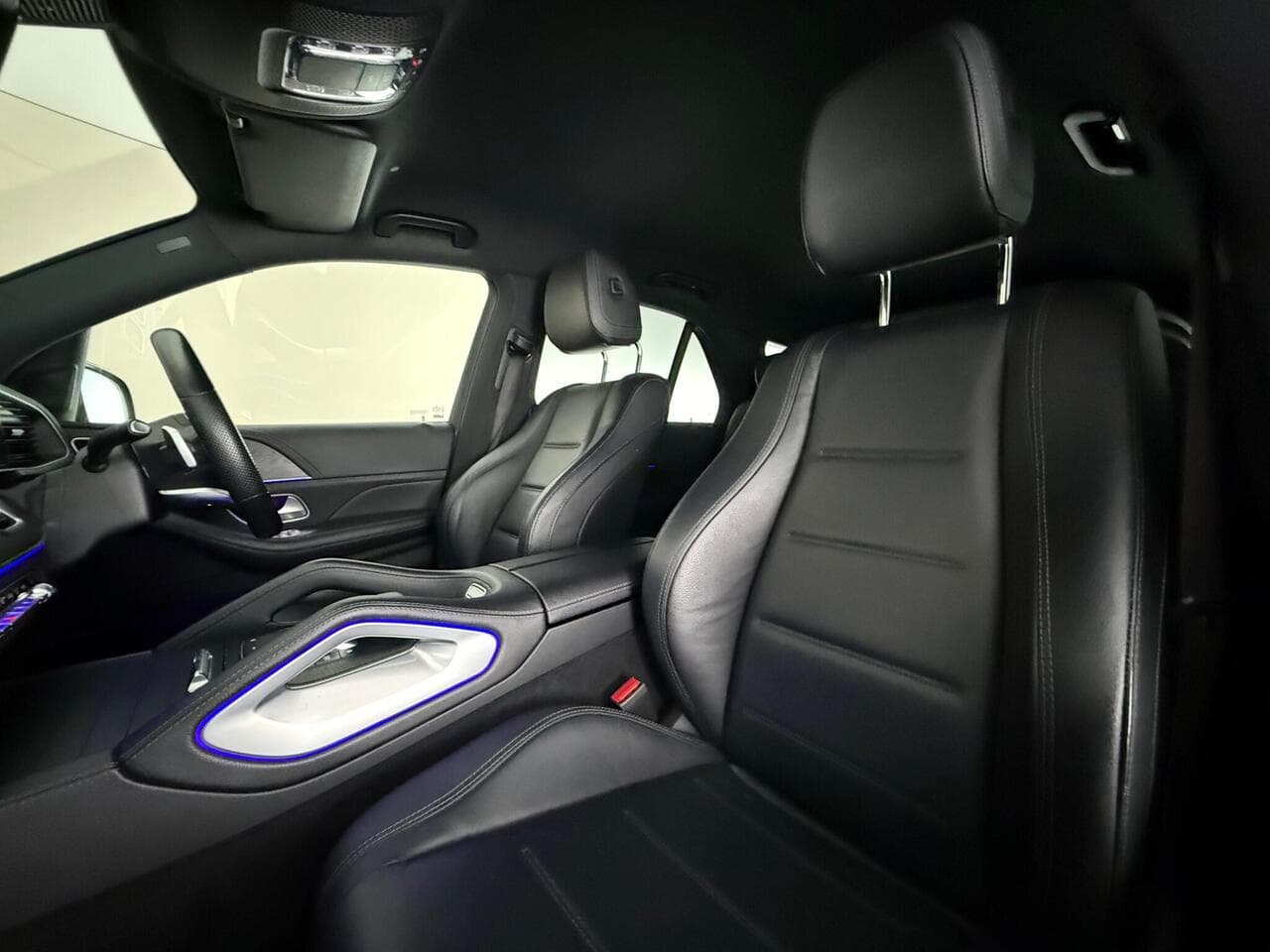 Mercedes-Benz GLE thumbnail Seat Front Passenger